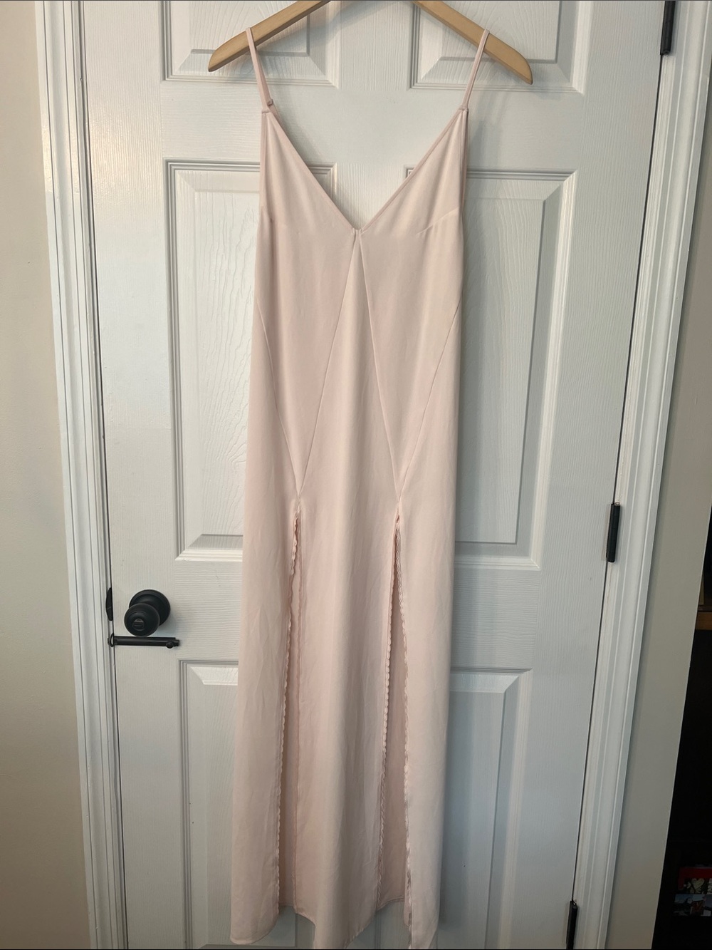 Zara Pale Pink Maxi Slip Dress with Scalloped Slit Details and Spaghetti Straps